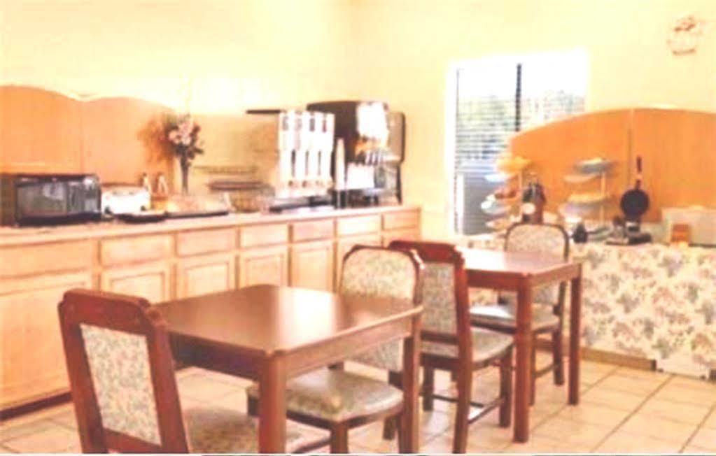 Deerfield Inn & Suites Μάντισον Εξωτερικό φωτογραφία
